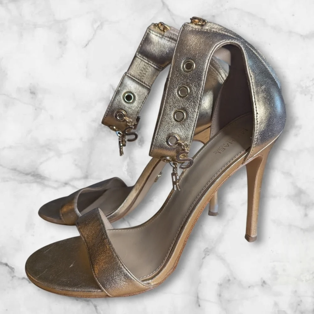 ✨ MICHAEL Michael Kors Metallic Gold Ankle Strap Heels | Size 10 ✨